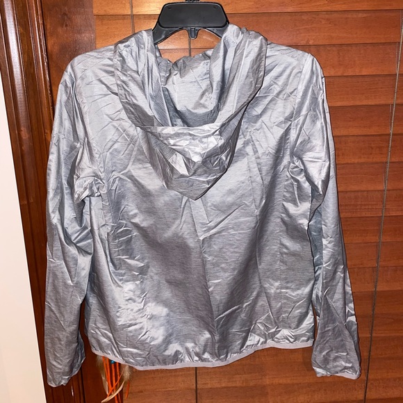Uniqlo UV Protection Pocketable Parka SIZE S - Picture 3 of 5